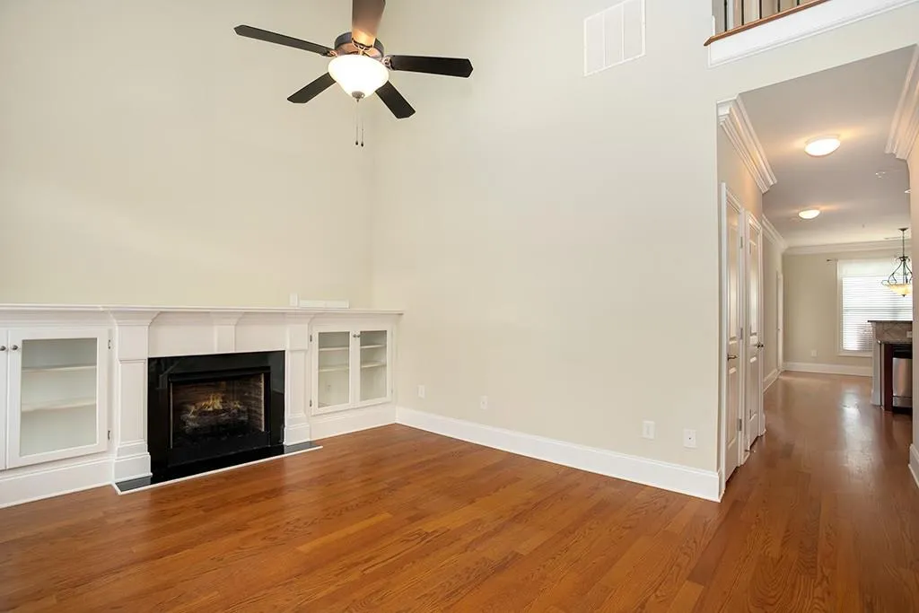 879 Perennial Drive Unit 112, Sandy Springs, Georgia 30328, 2 Bedrooms Bedrooms, ,2 BathroomsBathrooms,Residential,Sold,879 Perennial Drive Unit 112,6045405