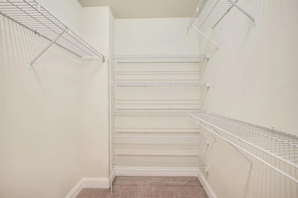 879 Perennial Drive Unit 112, Sandy Springs, Georgia 30328, 2 Bedrooms Bedrooms, ,2 BathroomsBathrooms,Residential,Sold,879 Perennial Drive Unit 112,6045405