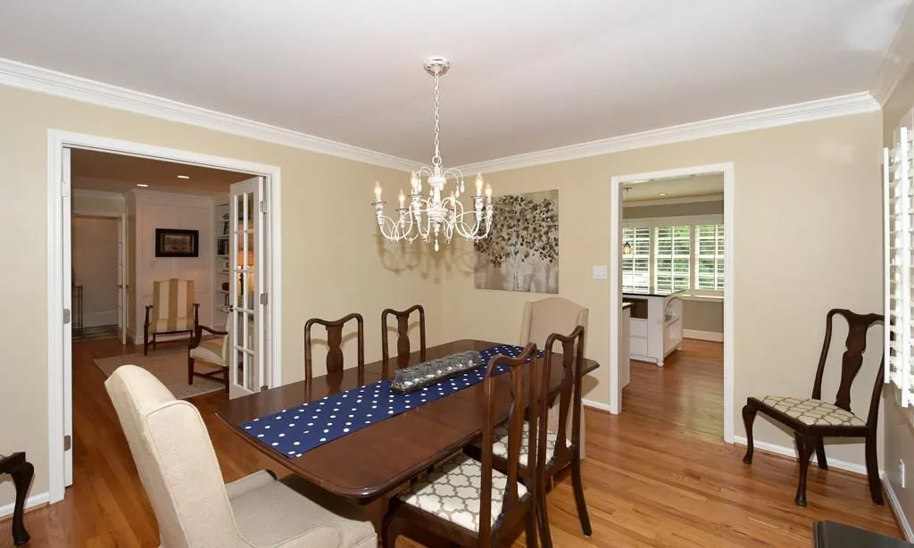 1075 Churchill Downs Road, Sandy Springs, Georgia 30319, 4 Bedrooms Bedrooms, ,3 BathroomsBathrooms,Residential,Sold,1075 Churchill Downs Road,5600525