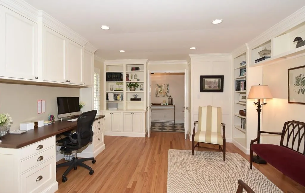 1075 Churchill Downs Road, Sandy Springs, Georgia 30319, 4 Bedrooms Bedrooms, ,3 BathroomsBathrooms,Residential,Sold,1075 Churchill Downs Road,5600525