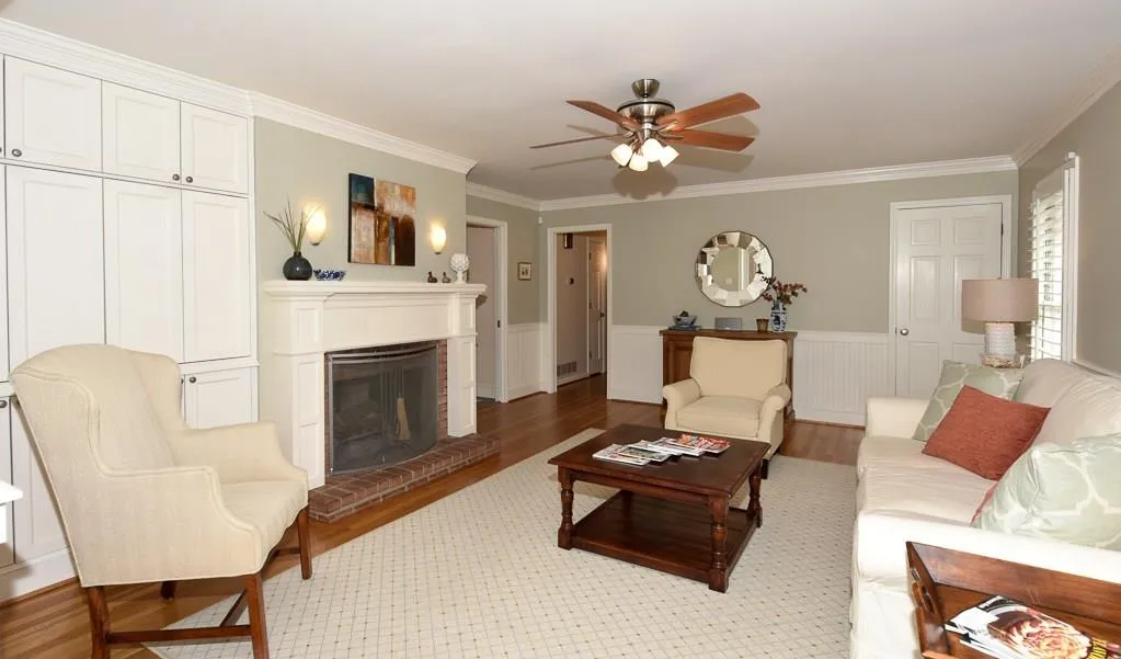 1075 Churchill Downs Road, Sandy Springs, Georgia 30319, 4 Bedrooms Bedrooms, ,3 BathroomsBathrooms,Residential,Sold,1075 Churchill Downs Road,5600525