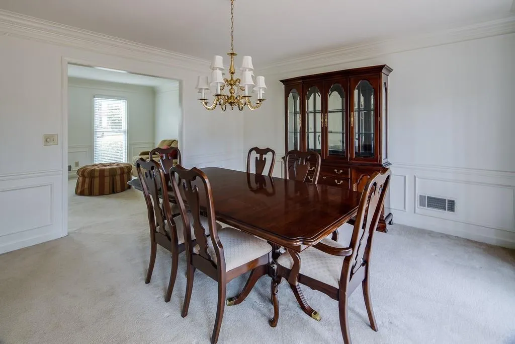 1710 Redbourne Drive, Sandy Springs, Georgia 30350, 4 Bedrooms Bedrooms, ,4 BathroomsBathrooms,Residential,Sold,1710 Redbourne Drive,6816893