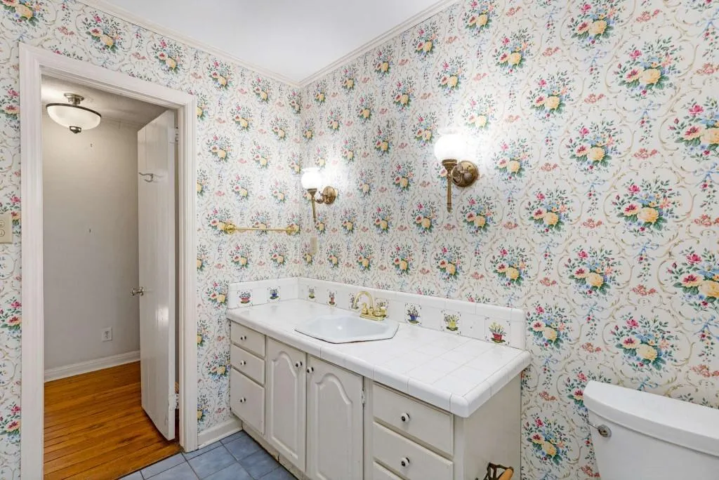 4750 Rebel Trail, Atlanta, Georgia 30327, 3 Bedrooms Bedrooms, ,2 BathroomsBathrooms,Residential,Sold,4750 Rebel Trail,7508297