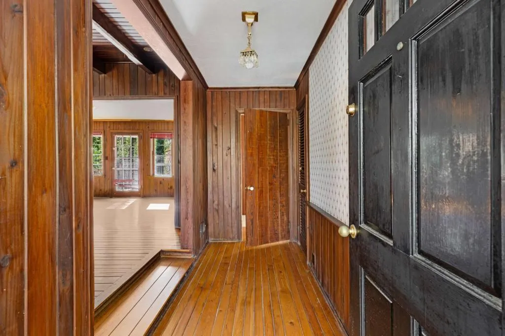 4750 Rebel Trail, Atlanta, Georgia 30327, 3 Bedrooms Bedrooms, ,2 BathroomsBathrooms,Residential,Sold,4750 Rebel Trail,7508297