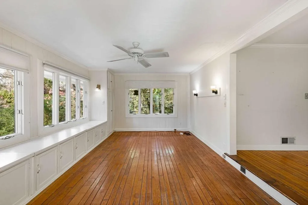 4750 Rebel Trail, Atlanta, Georgia 30327, 3 Bedrooms Bedrooms, ,2 BathroomsBathrooms,Residential,Sold,4750 Rebel Trail,7508297