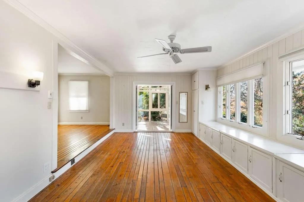 4750 Rebel Trail, Atlanta, Georgia 30327, 3 Bedrooms Bedrooms, ,2 BathroomsBathrooms,Residential,Sold,4750 Rebel Trail,7508297