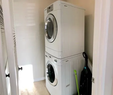 6818 Glenridge Drive Unit H, Sandy Springs, Georgia 30328, 1 Bedroom Bedrooms, ,1 BathroomBathrooms,Residential,Sold,6818 Glenridge Drive Unit H,6528025 6818 Glenridge Drive Unit H, Sandy Springs, Georgia 30328, 1 Bedroom Bedrooms, ,1 BathroomBathrooms,Residential,Sold,6818 Glenridge Drive Unit H,6528025