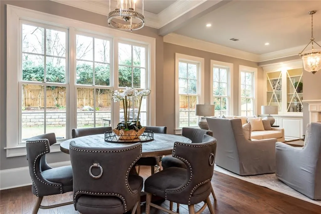 645 W Powderhorn Road, Atlanta, Georgia 30342, 7 Bedrooms Bedrooms, ,7 BathroomsBathrooms,Residential,Sold,645 W Powderhorn Road,6839873