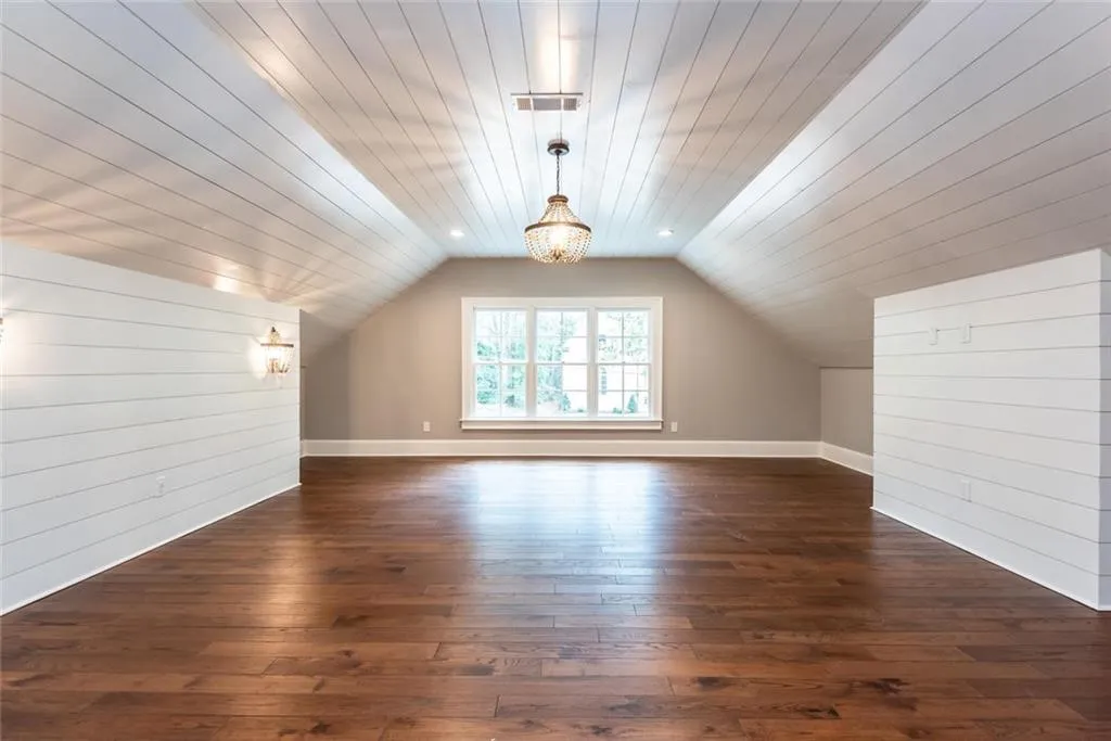 645 W Powderhorn Road, Atlanta, Georgia 30342, 7 Bedrooms Bedrooms, ,7 BathroomsBathrooms,Residential,Sold,645 W Powderhorn Road,6839873