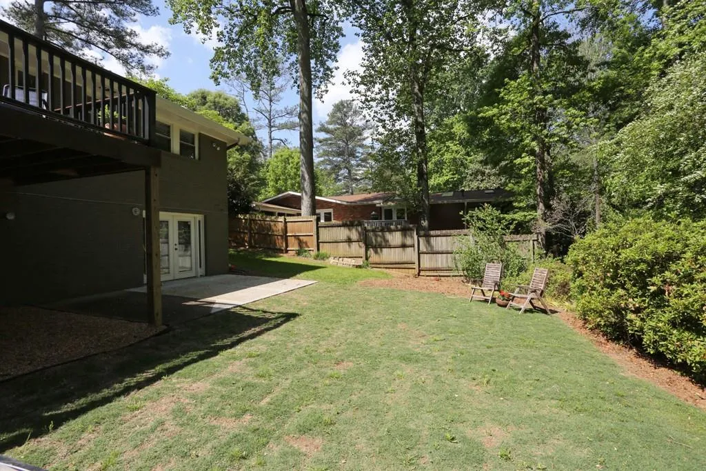 355 Amberidge Trail, Sandy Springs, Georgia 30328, 4 Bedrooms Bedrooms, ,3 BathroomsBathrooms,Residential,Sold,355 Amberidge Trail,5838657