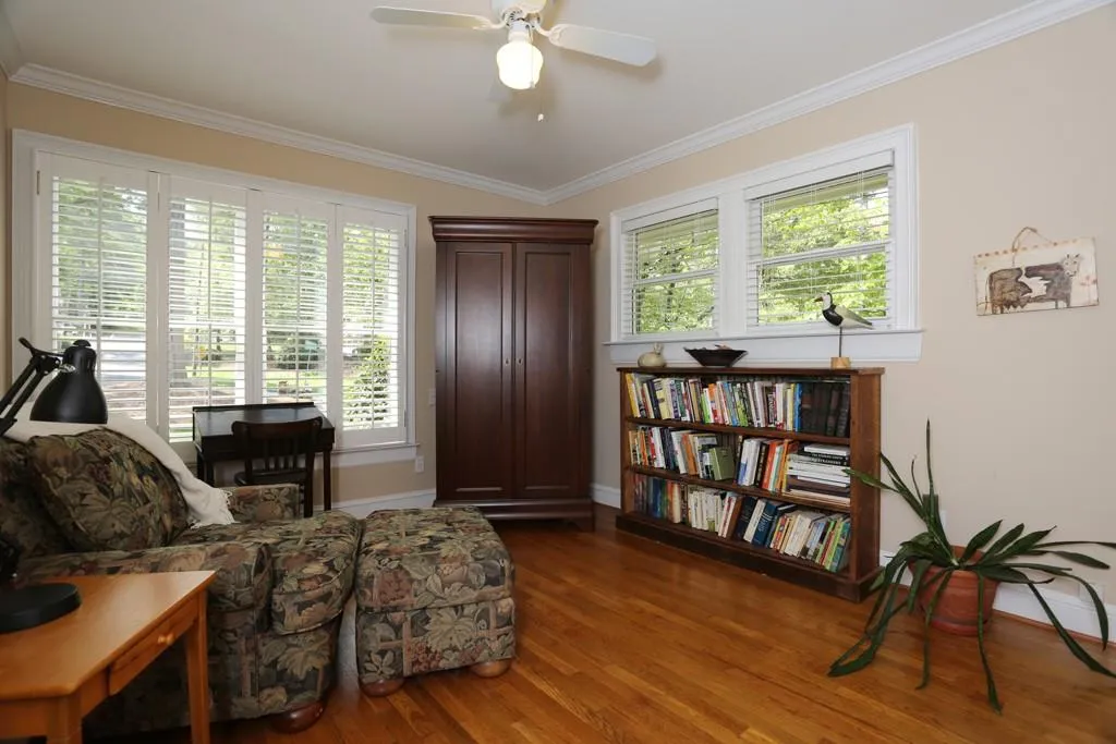 355 Amberidge Trail, Sandy Springs, Georgia 30328, 4 Bedrooms Bedrooms, ,3 BathroomsBathrooms,Residential,Sold,355 Amberidge Trail,5838657