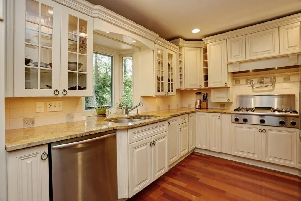 355 Amberidge Trail, Sandy Springs, Georgia 30328, 4 Bedrooms Bedrooms, ,3 BathroomsBathrooms,Residential,Sold,355 Amberidge Trail,5838657