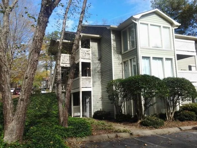 206 Natchez Trace, Atlanta, Georgia 30350, 2 Bedrooms Bedrooms, ,1 BathroomBathrooms,Residential,Sold,206 Natchez Trace,5617975