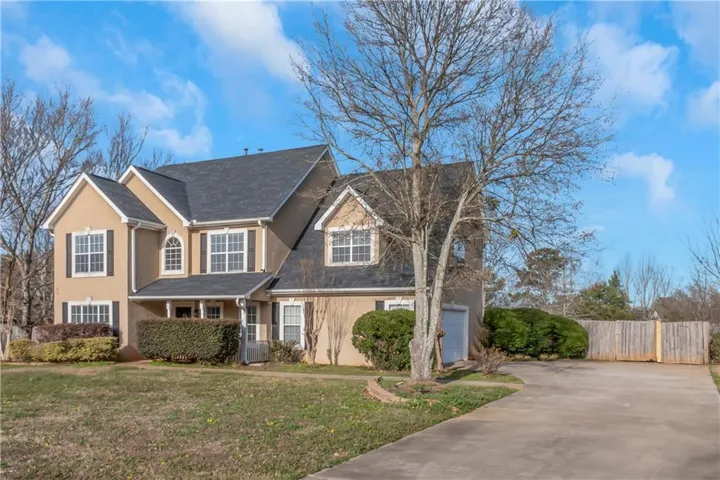 112 Wyckliffe Drive, Locust Grove, Georgia 30248