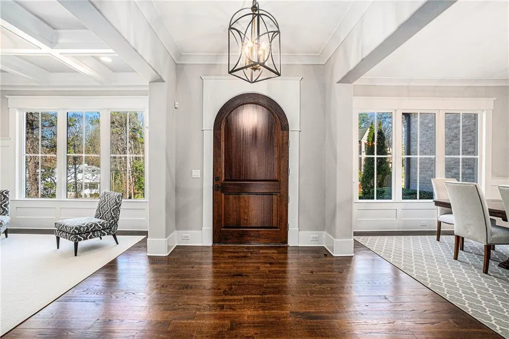 1005 W Kingston Drive, Atlanta, Georgia 30342, 5 Bedrooms Bedrooms, ,5 BathroomsBathrooms,Residential,Sold,1005 W Kingston Drive,7526933