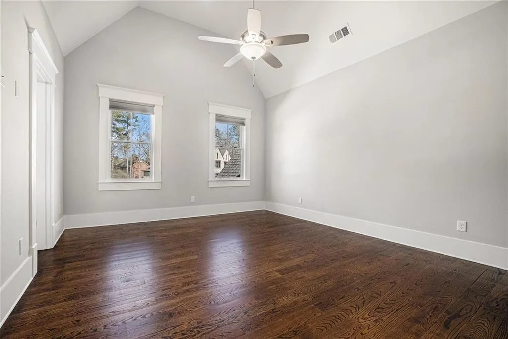 1005 W Kingston Drive, Atlanta, Georgia 30342, 5 Bedrooms Bedrooms, ,5 BathroomsBathrooms,Residential,Sold,1005 W Kingston Drive,7526933
