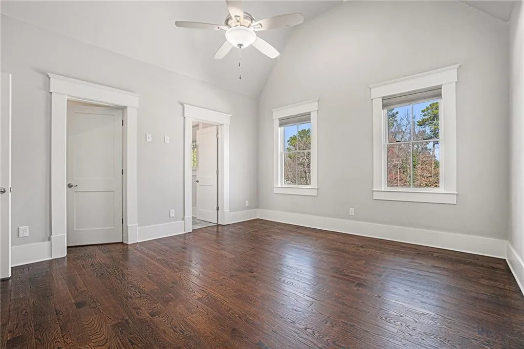 1005 W Kingston Drive, Atlanta, Georgia 30342, 5 Bedrooms Bedrooms, ,5 BathroomsBathrooms,Residential,Sold,1005 W Kingston Drive,7526933