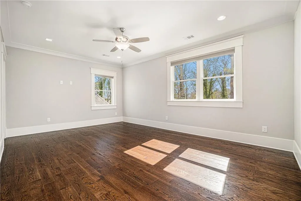 1005 W Kingston Drive, Atlanta, Georgia 30342, 5 Bedrooms Bedrooms, ,5 BathroomsBathrooms,Residential,Sold,1005 W Kingston Drive,7526933
