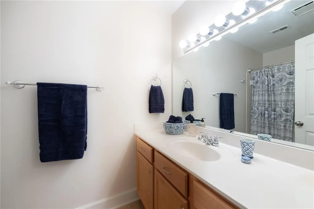 12 Mount Vernon Circle, Atlanta, Georgia 30338, 2 Bedrooms Bedrooms, ,2 BathroomsBathrooms,Residential,Sold,12 Mount Vernon Circle,7179822