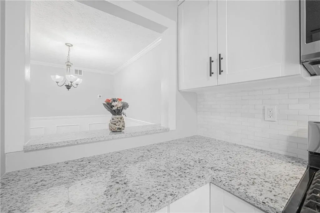 1606 Woodcliff Drive, Atlanta, Georgia 30350, 2 Bedrooms Bedrooms, ,2 BathroomsBathrooms,Residential,Sold,1606 Woodcliff Drive,7222195