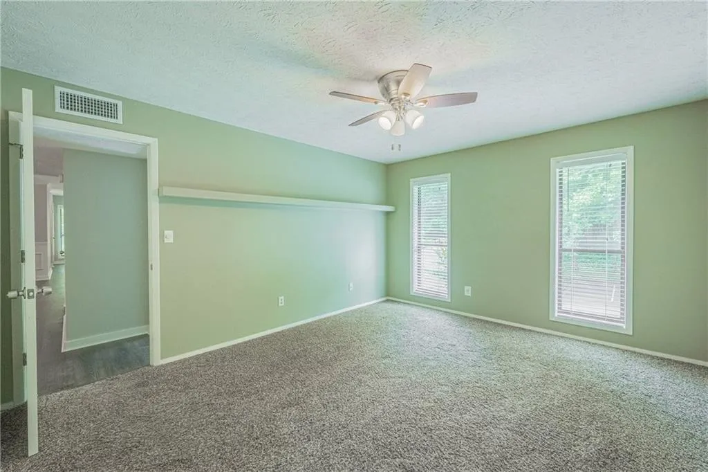 1606 Woodcliff Drive, Atlanta, Georgia 30350, 2 Bedrooms Bedrooms, ,2 BathroomsBathrooms,Residential,Sold,1606 Woodcliff Drive,7222195