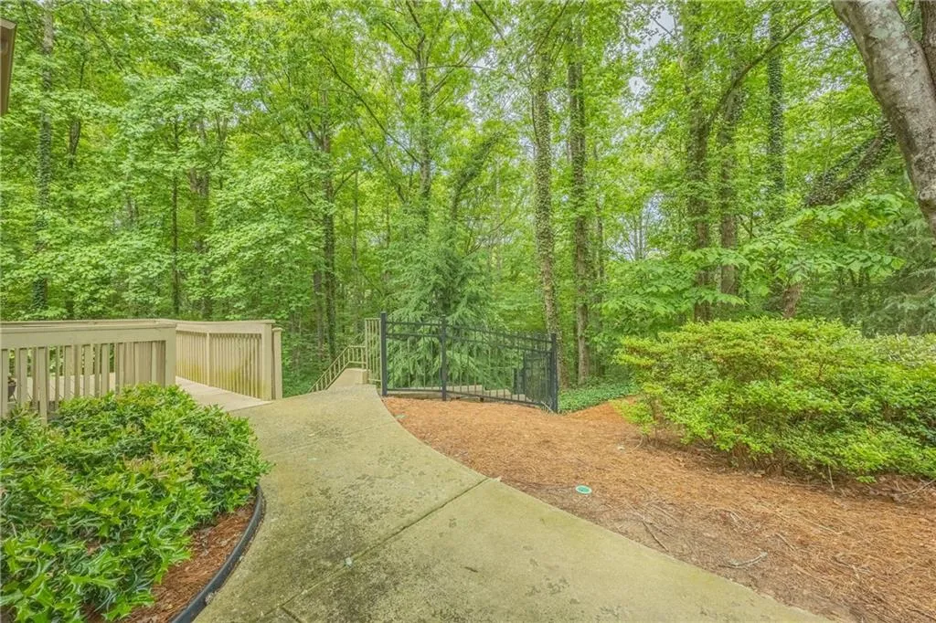 1606 Woodcliff Drive, Atlanta, Georgia 30350, 2 Bedrooms Bedrooms, ,2 BathroomsBathrooms,Residential,Sold,1606 Woodcliff Drive,7222195