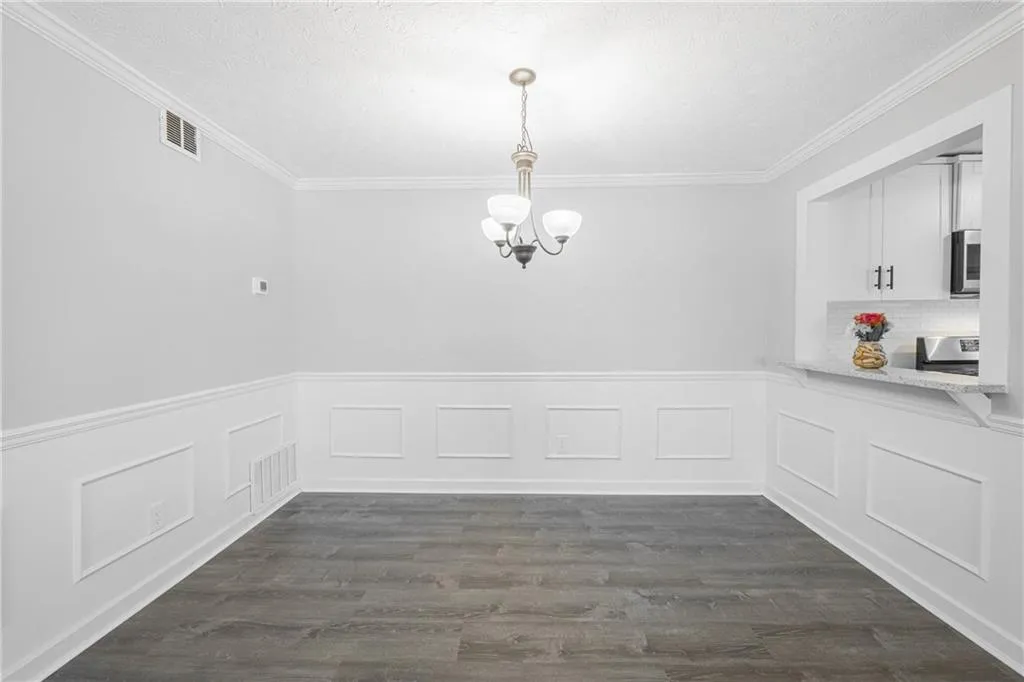 1606 Woodcliff Drive, Atlanta, Georgia 30350, 2 Bedrooms Bedrooms, ,2 BathroomsBathrooms,Residential,Sold,1606 Woodcliff Drive,7222195