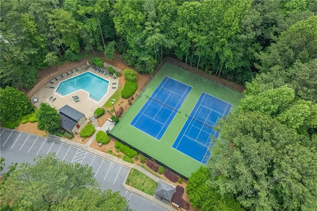 1606 Woodcliff Drive, Atlanta, Georgia 30350, 2 Bedrooms Bedrooms, ,2 BathroomsBathrooms,Residential,Sold,1606 Woodcliff Drive,7222195