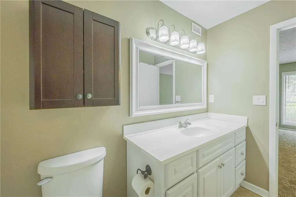 1606 Woodcliff Drive, Atlanta, Georgia 30350, 2 Bedrooms Bedrooms, ,2 BathroomsBathrooms,Residential,Sold,1606 Woodcliff Drive,7222195