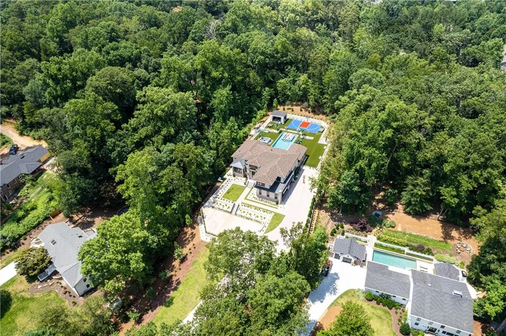 1090 Kingston Drive, Sandy Springs, Georgia 30342, 6 Bedrooms Bedrooms, 0 ,6 BathroomsBathrooms,Residential,For Sale,1090 Kingston Drive,7827666