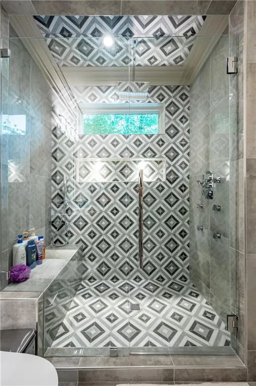 Guest Bathroom 1