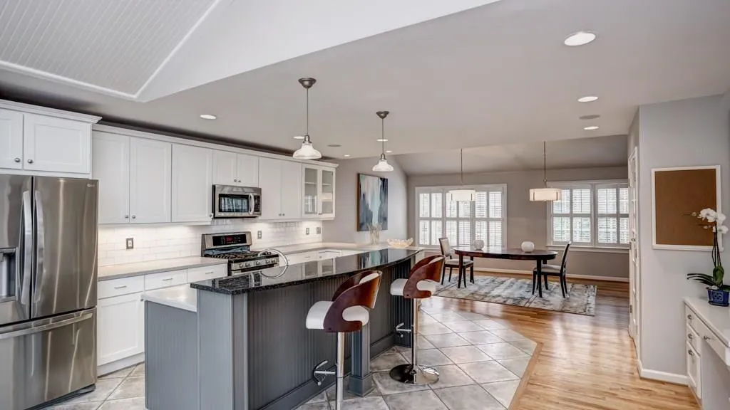 692 Darlington Road Ne, Atlanta, Georgia 30305, 3 Bedrooms Bedrooms, ,3 BathroomsBathrooms,Residential,Sold,692 Darlington Road Ne,5922157