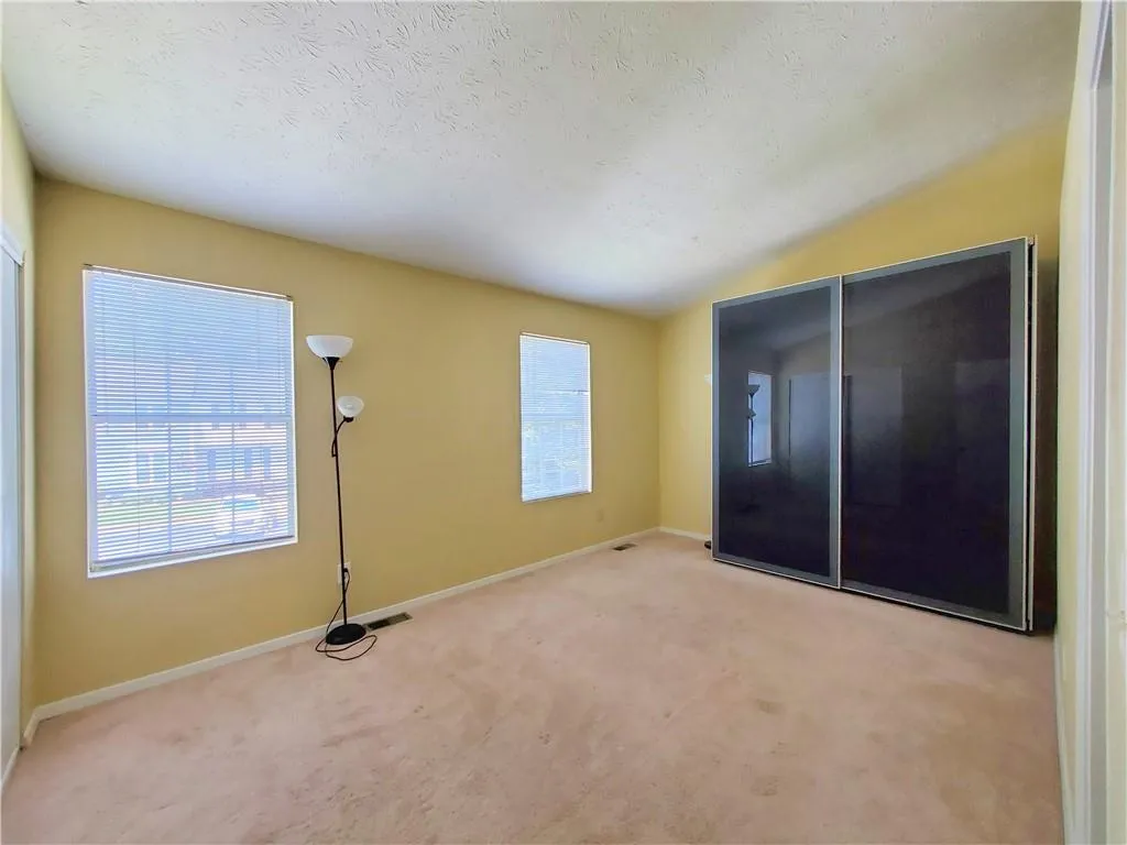 1702 Queen Anne Court, Sandy Springs, Georgia 30350, 2 Bedrooms Bedrooms, ,2 BathroomsBathrooms,Residential,Sold,1702 Queen Anne Court,6761131