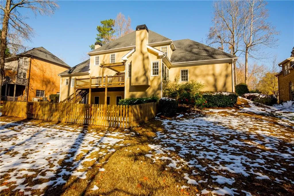 7705 Wickley Way, Sandy Springs, Georgia 30350, 5 Bedrooms Bedrooms, ,3 BathroomsBathrooms,Residential,Sold,7705 Wickley Way,5941757