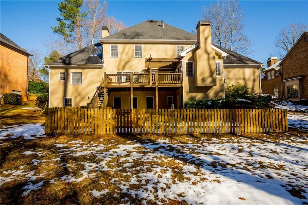 7705 Wickley Way, Sandy Springs, Georgia 30350, 5 Bedrooms Bedrooms, ,3 BathroomsBathrooms,Residential,Sold,7705 Wickley Way,5941757