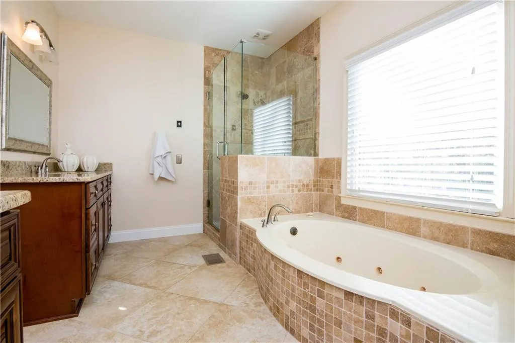 7705 Wickley Way, Sandy Springs, Georgia 30350, 5 Bedrooms Bedrooms, ,3 BathroomsBathrooms,Residential,Sold,7705 Wickley Way,5941757