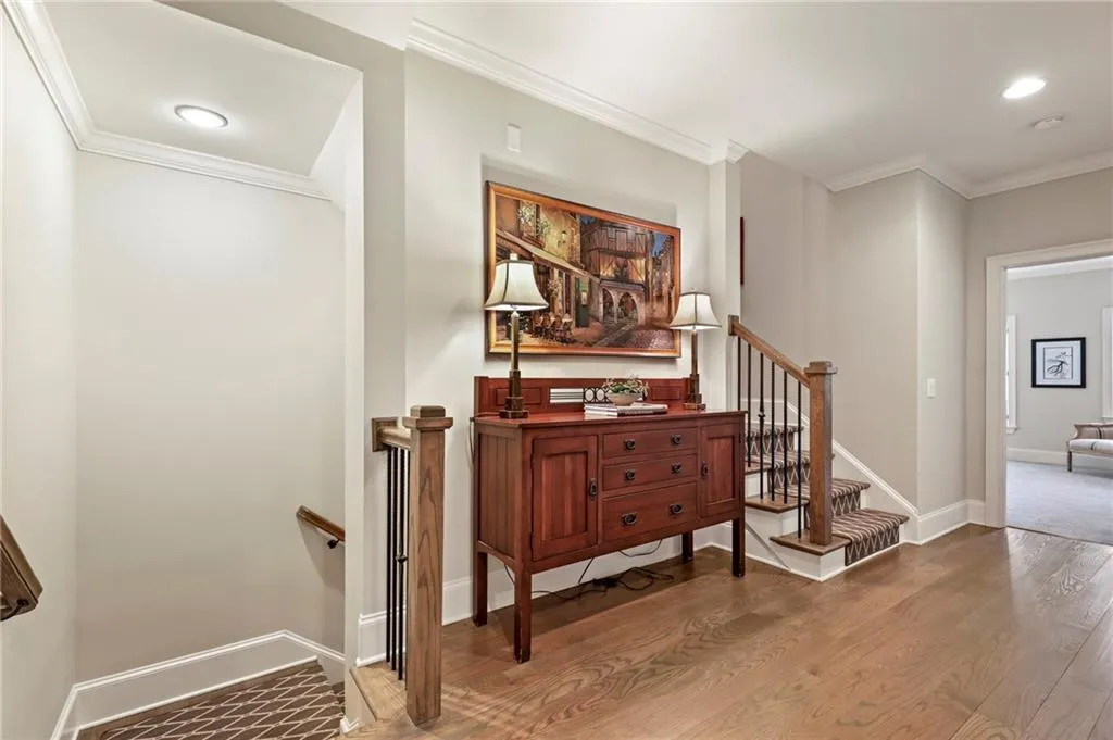 333 Riversedge Drive, Atlanta, Georgia 30339, 4 Bedrooms Bedrooms, ,4 BathroomsBathrooms,Residential,Sold,333 Riversedge Drive,7027946