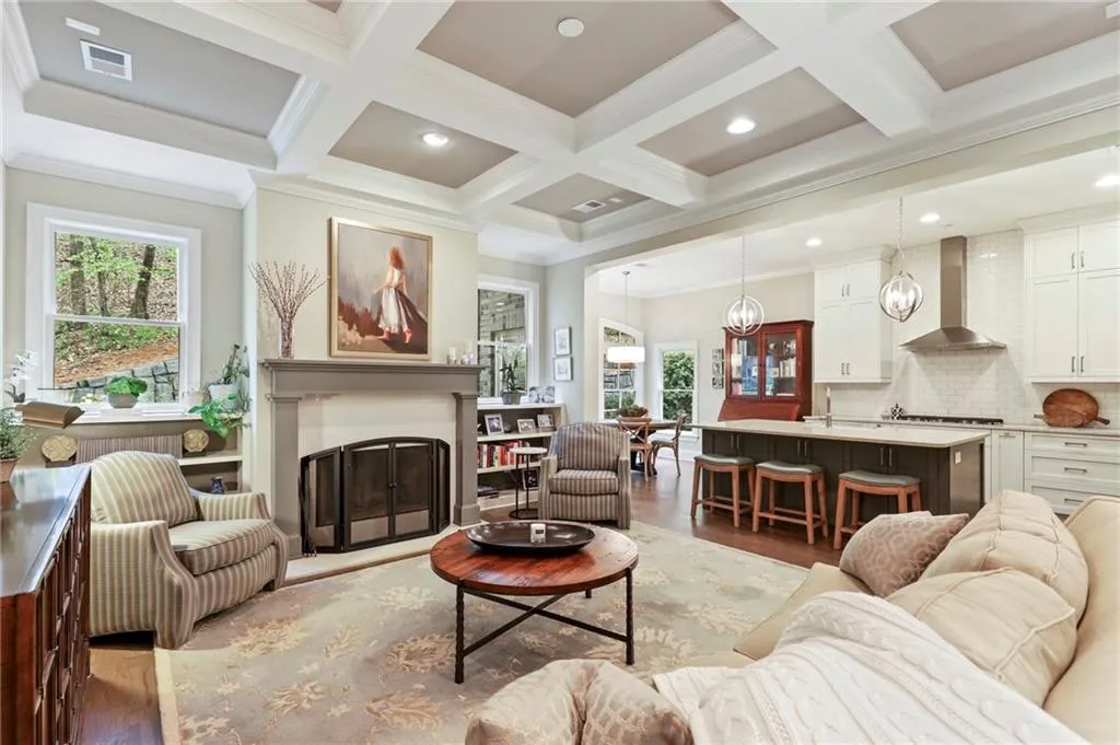 333 Riversedge Drive, Atlanta, Georgia 30339, 4 Bedrooms Bedrooms, ,4 BathroomsBathrooms,Residential,Sold,333 Riversedge Drive,7027946