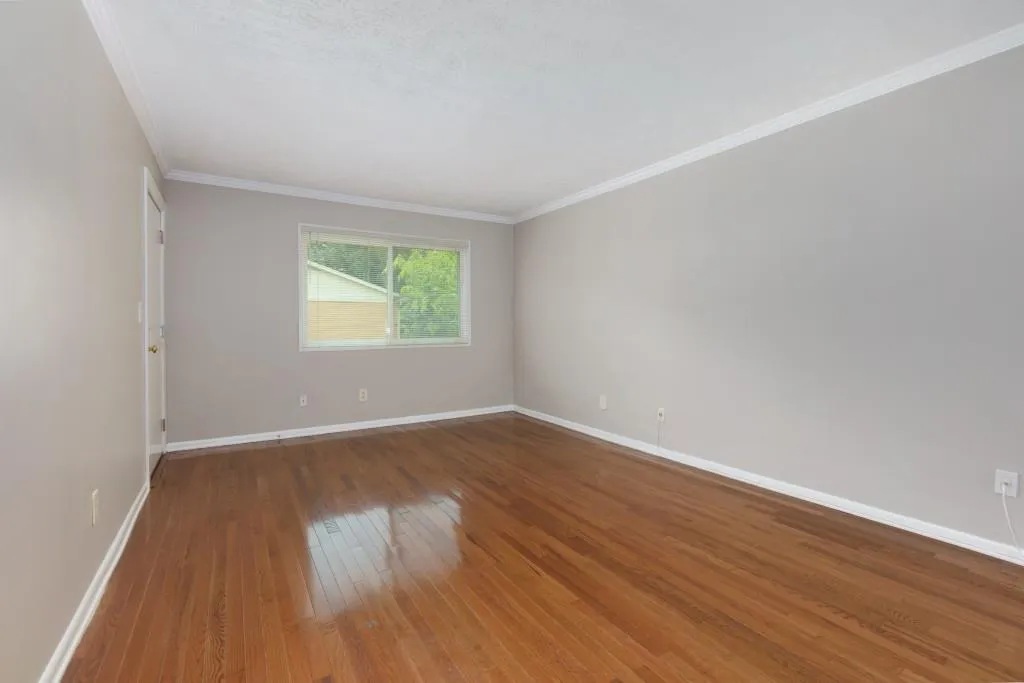 100 Biscayne Drive Nw Unit D7, Atlanta, Georgia 30309, 1 Bedroom Bedrooms, ,1 BathroomBathrooms,Residential,For Sale,100 Biscayne Drive Nw Unit D7,7574393