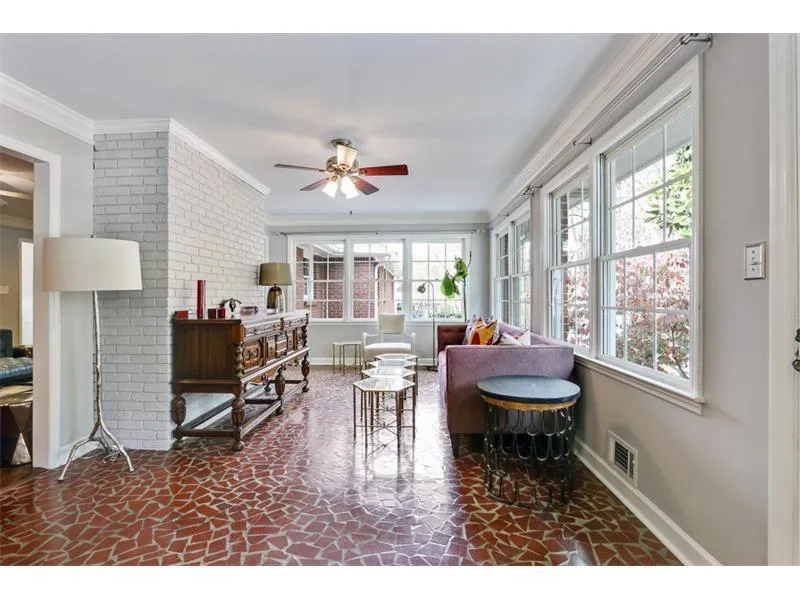 310 Riverhill Drive, Sandy Springs, Georgia 30328, 5 Bedrooms Bedrooms, ,4 BathroomsBathrooms,Residential,Sold,310 Riverhill Drive,5788162