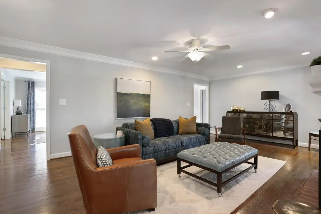 310 Riverhill Drive, Sandy Springs, Georgia 30328, 5 Bedrooms Bedrooms, ,4 BathroomsBathrooms,Residential,Sold,310 Riverhill Drive,5788162