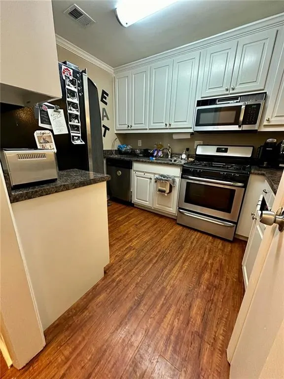 710 River Run Drive Drive, Atlanta, Georgia 30350, 1 Bedroom Bedrooms, ,1 BathroomBathrooms,Residential,Sold,710 River Run Drive Drive,7505412