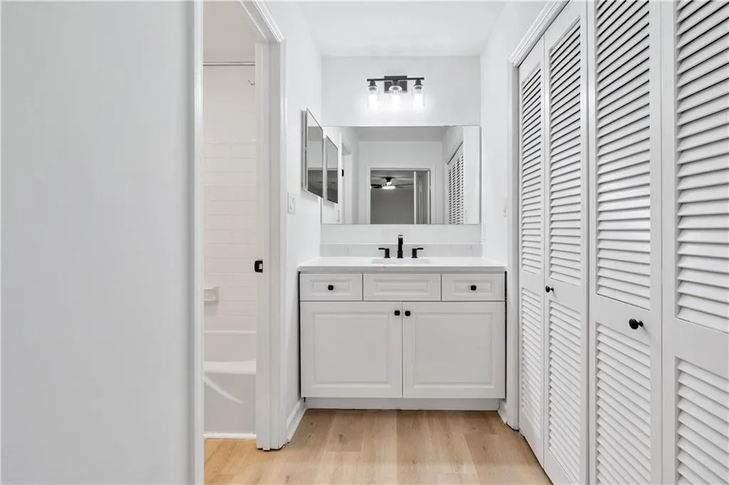 11 Forrest Place, Atlanta, Georgia 30328, 3 Bedrooms Bedrooms, ,3 BathroomsBathrooms,Residential,Sold,11 Forrest Place,7700680