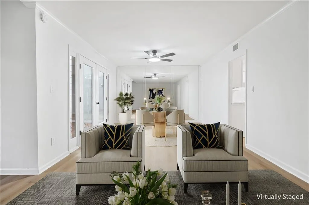 11 Forrest Place, Atlanta, Georgia 30328, 3 Bedrooms Bedrooms, ,3 BathroomsBathrooms,Residential,Sold,11 Forrest Place,7700680
