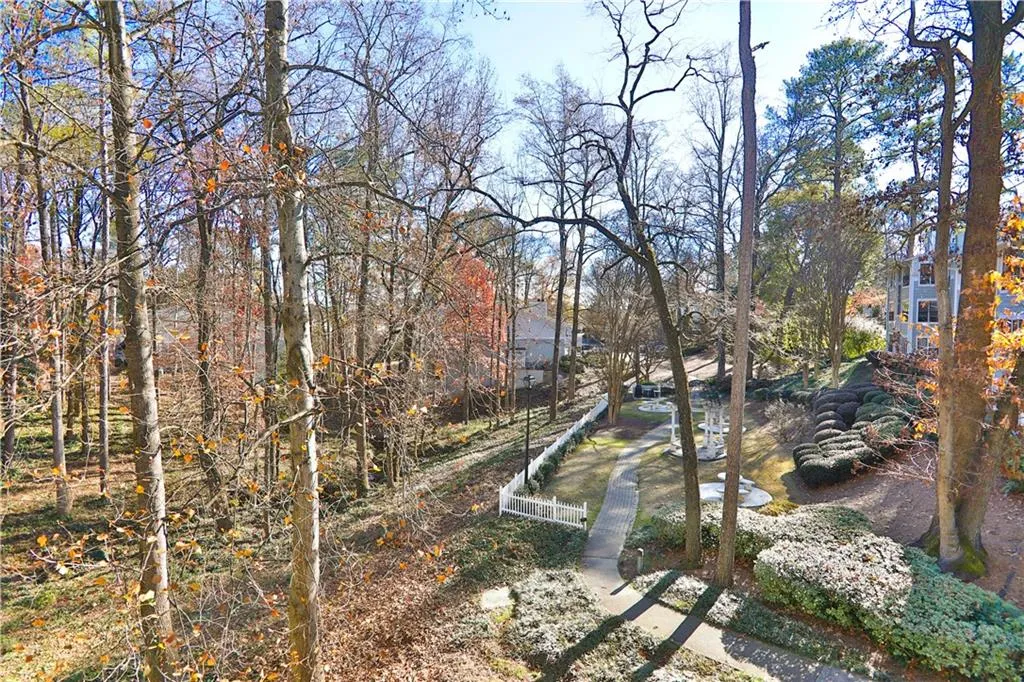 616 Summit North Drive Ne Unit 616, Atlanta, Georgia 30324, 2 Bedrooms Bedrooms, 0 ,2 BathroomsBathrooms,Residential,For Sale,616 Summit North Drive Ne Unit 616,7694238