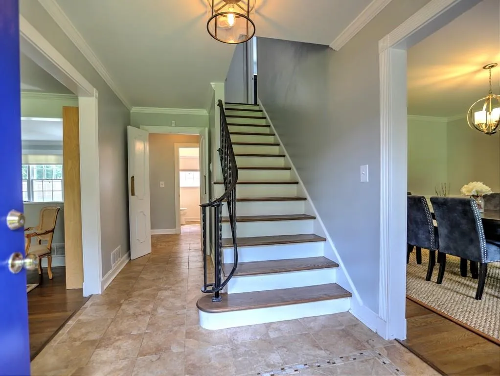 291 Dalrymple Road, Atlanta, Georgia 30328, 4 Bedrooms Bedrooms, ,2 BathroomsBathrooms,Residential,Sold,291 Dalrymple Road,6943656