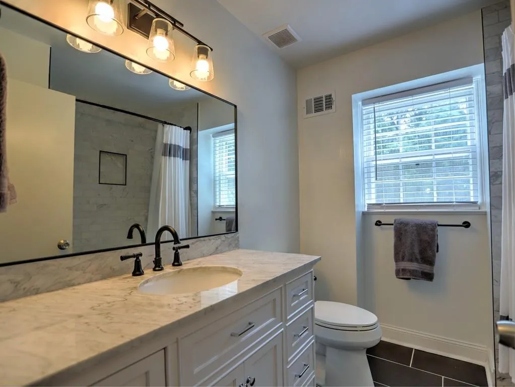 291 Dalrymple Road, Atlanta, Georgia 30328, 4 Bedrooms Bedrooms, ,2 BathroomsBathrooms,Residential,Sold,291 Dalrymple Road,6943656