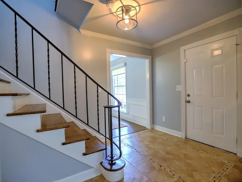 291 Dalrymple Road, Atlanta, Georgia 30328, 4 Bedrooms Bedrooms, ,2 BathroomsBathrooms,Residential,Sold,291 Dalrymple Road,6943656