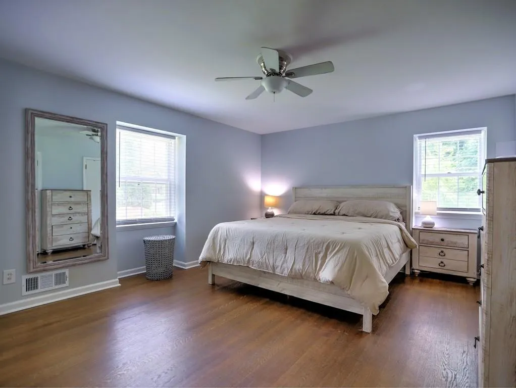 291 Dalrymple Road, Atlanta, Georgia 30328, 4 Bedrooms Bedrooms, ,2 BathroomsBathrooms,Residential,Sold,291 Dalrymple Road,6943656