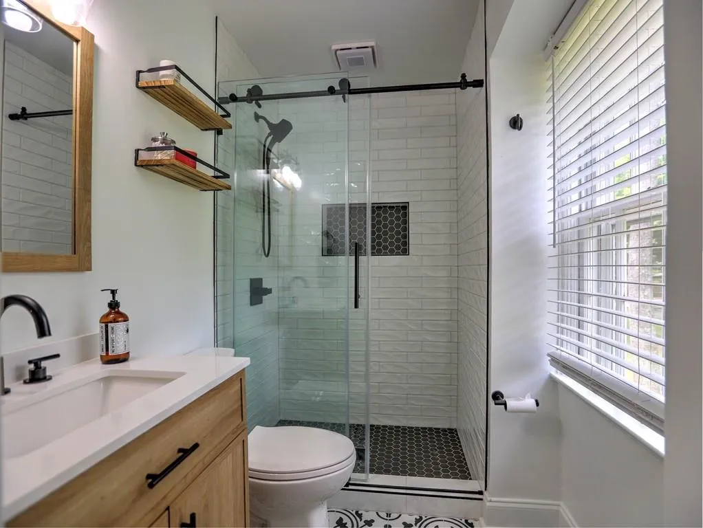 291 Dalrymple Road, Atlanta, Georgia 30328, 4 Bedrooms Bedrooms, ,2 BathroomsBathrooms,Residential,Sold,291 Dalrymple Road,6943656